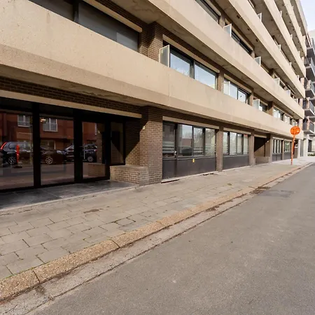 Ter Linde With Two Terraces By Interhome Apartamento Blankenberge